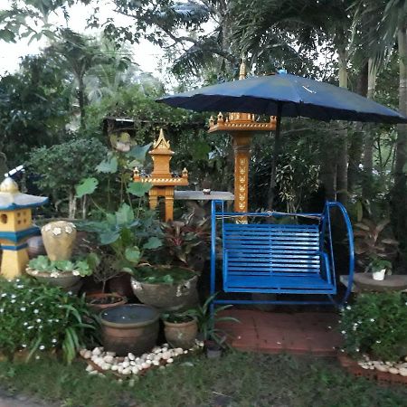 Garden Homestay Сураттхани Экстерьер фото