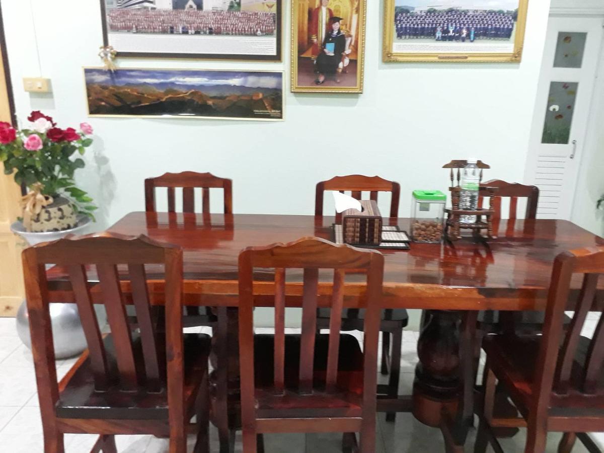 Garden Homestay Сураттхани Экстерьер фото