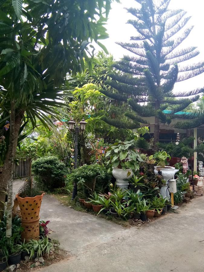 Garden Homestay Сураттхани Экстерьер фото