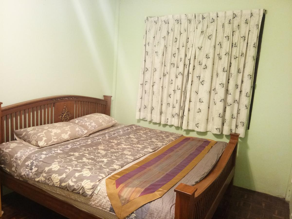 Garden Homestay Сураттхани Экстерьер фото