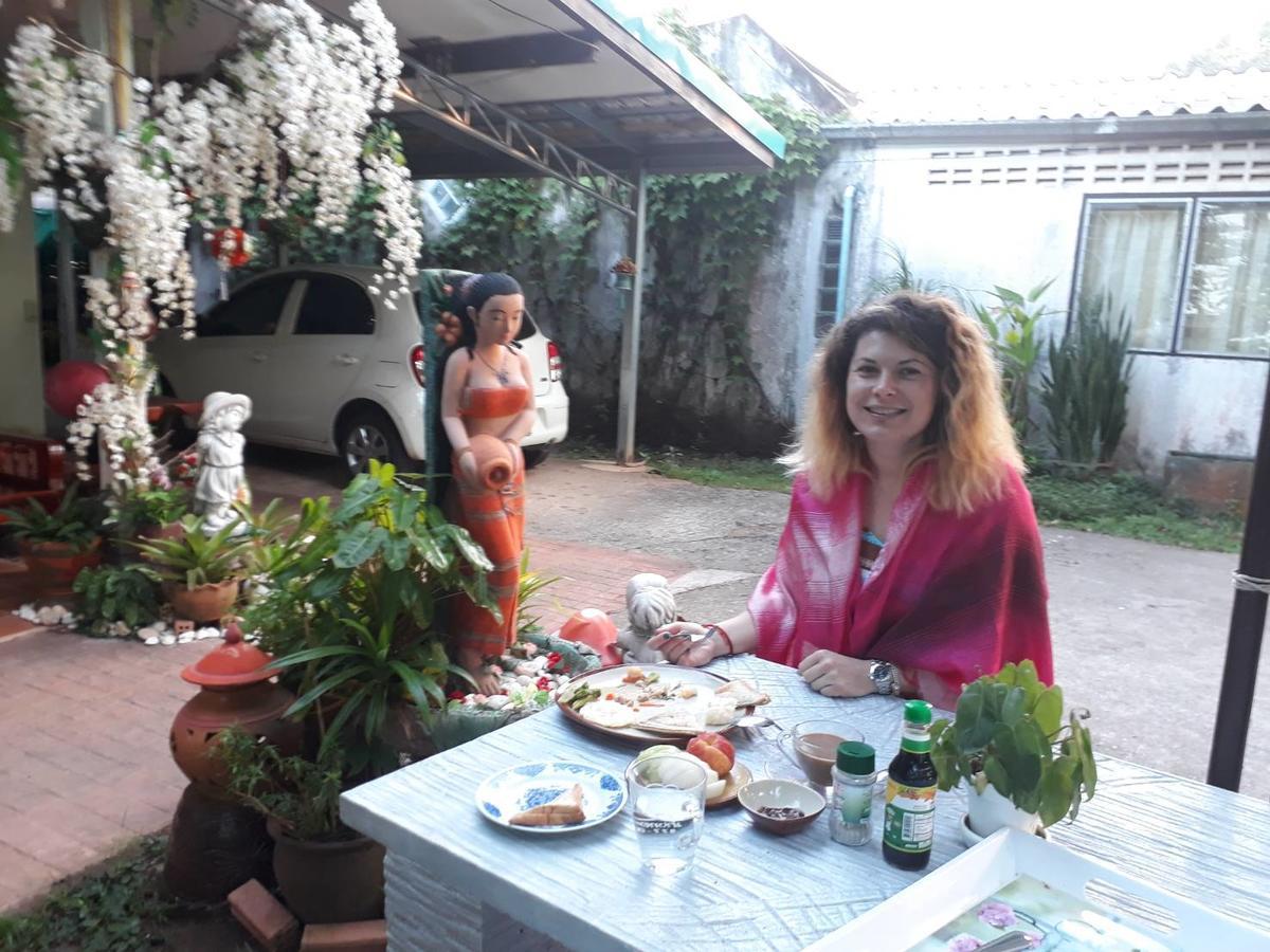 Garden Homestay Сураттхани Экстерьер фото