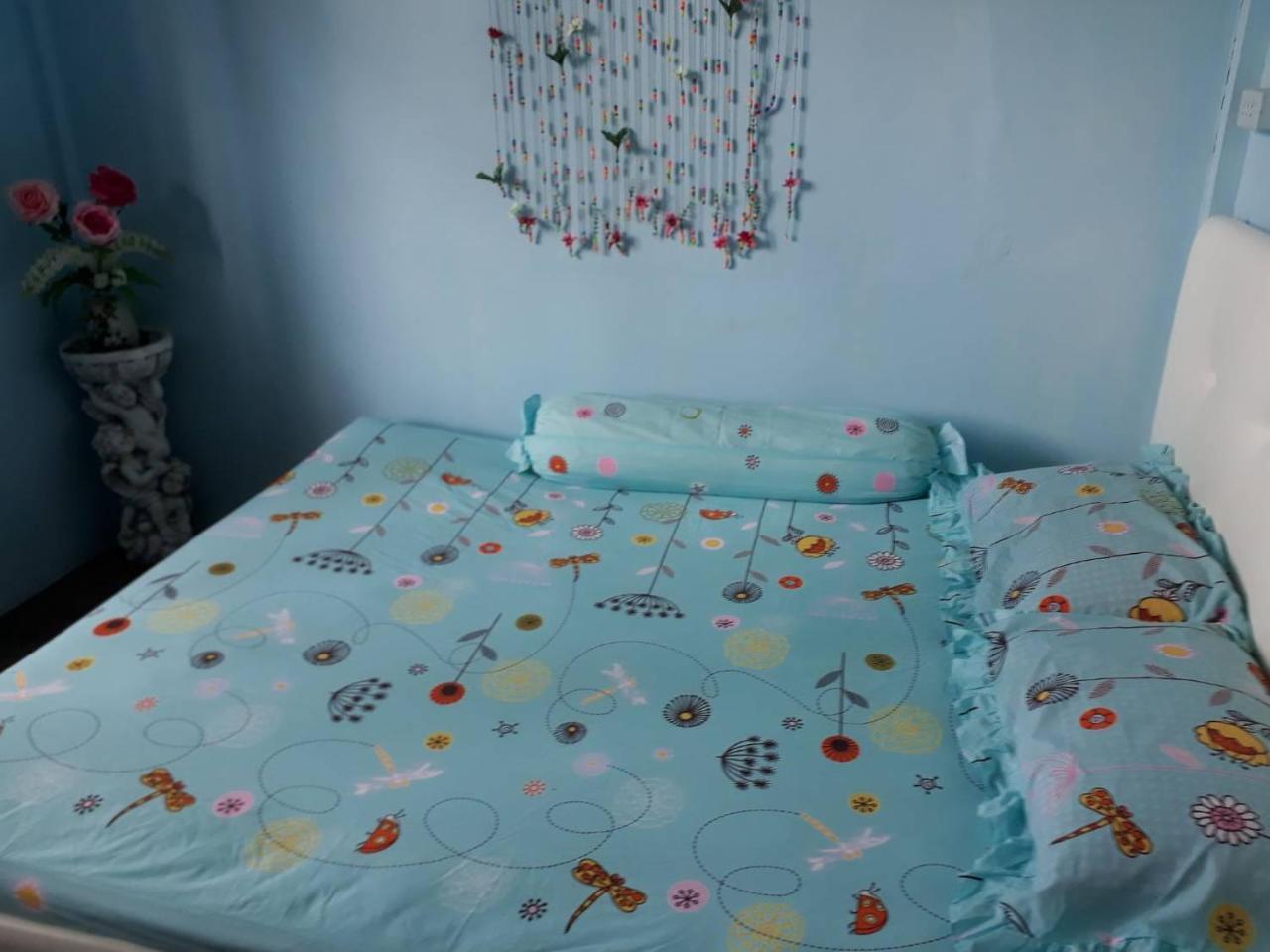 Garden Homestay Сураттхани Экстерьер фото