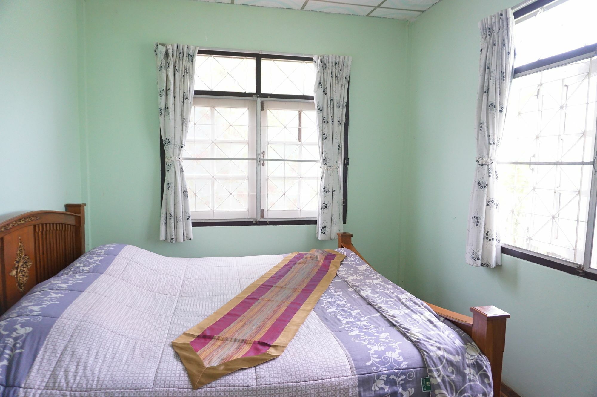 Garden Homestay Сураттхани Экстерьер фото
